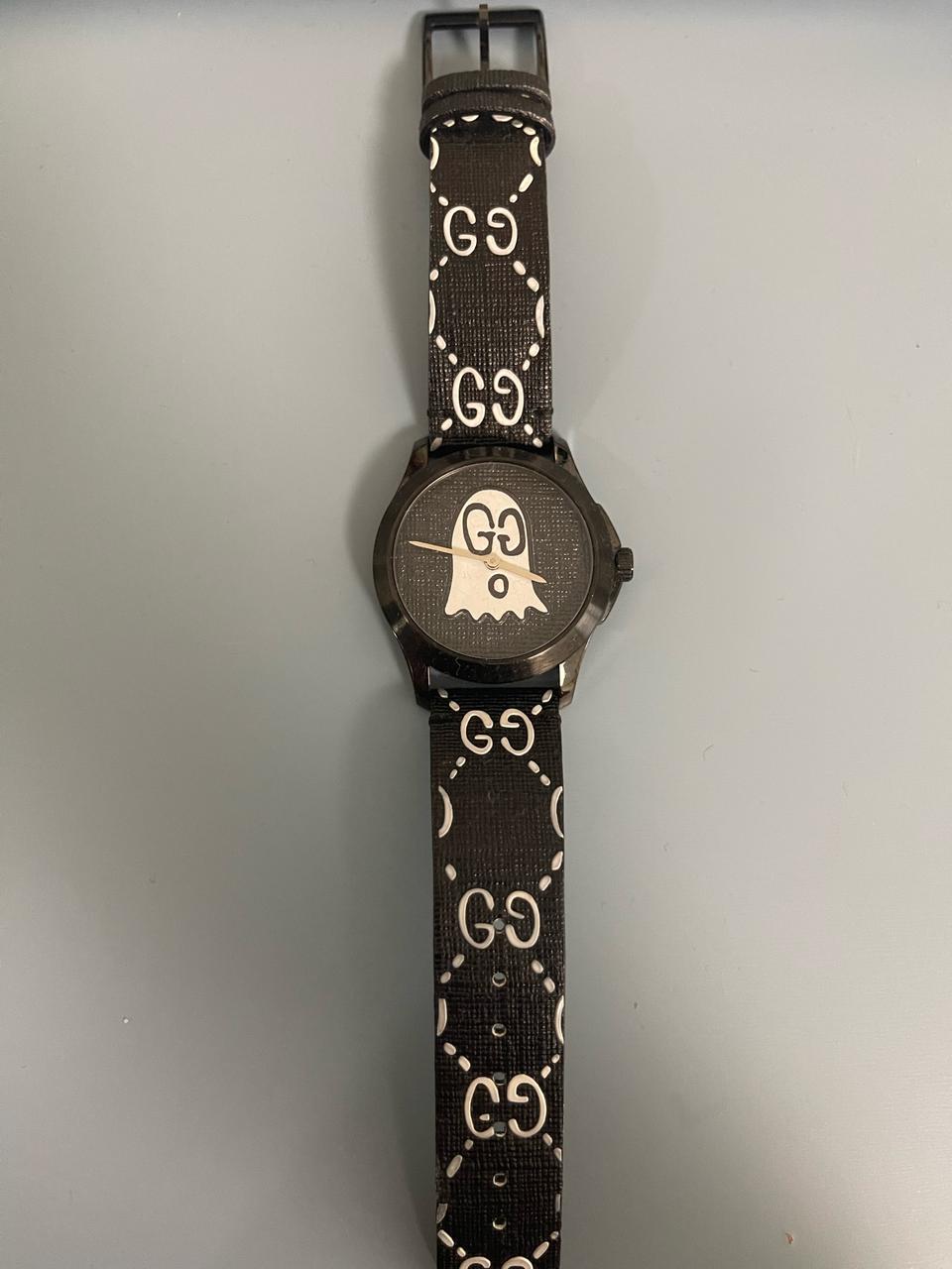 구찌 고스트워치 한정판