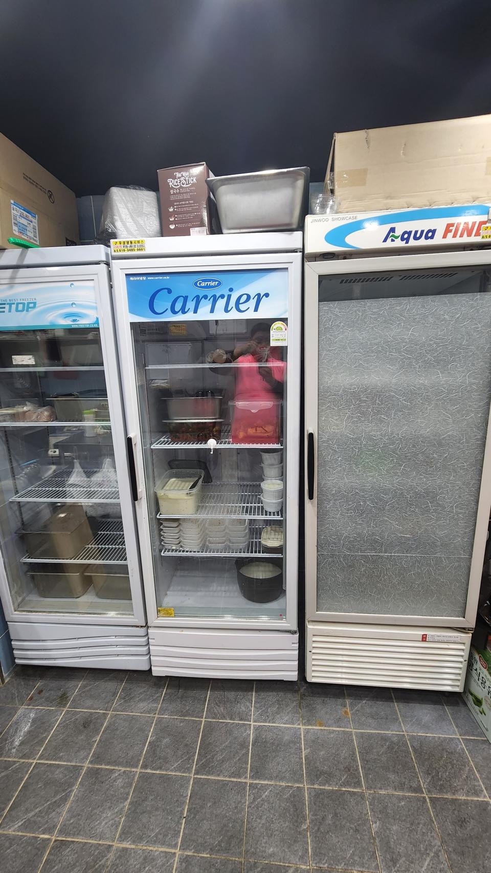 .45박스냉장고.쇼케이스냉장고2대.쇼케이스냉동고1대.팔아요