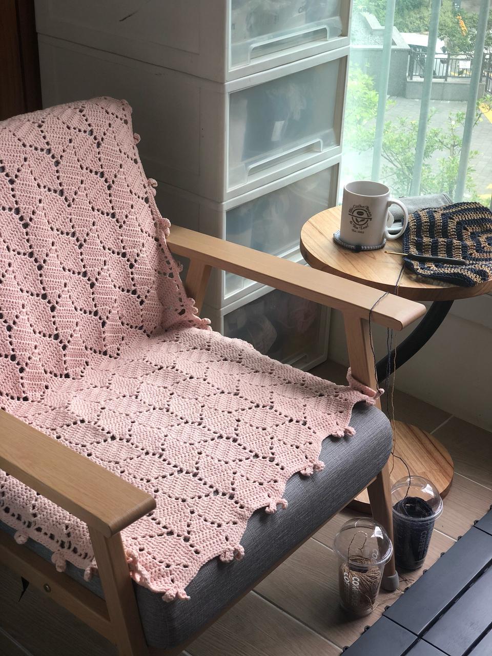 사랑스런 나뭇잎 블랭킷!