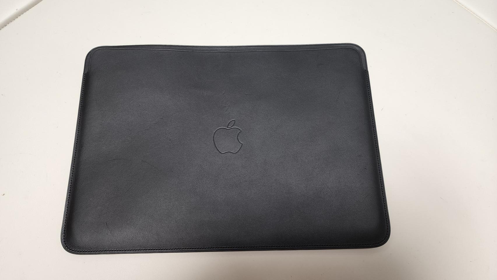 맥북 13인치 애플 정품 가죽 케이스 검정