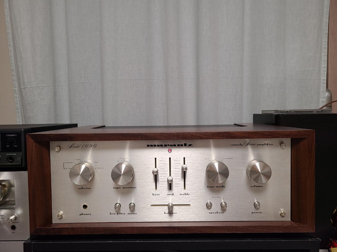 마란츠 모델 1090 인티앰프