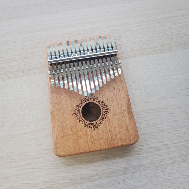 17음계 마호가니 나무 칼림바