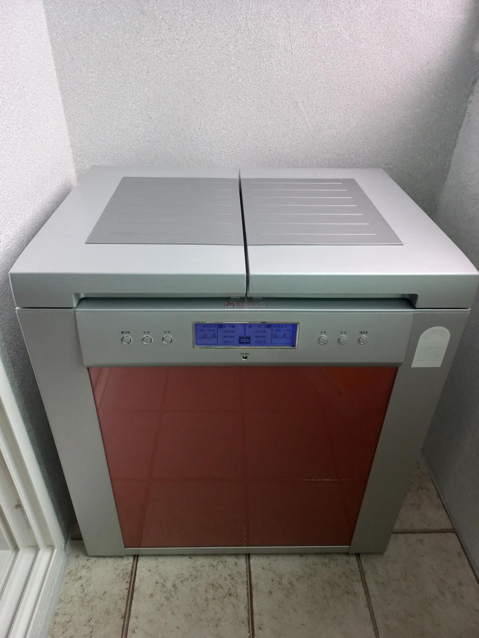 삼성 하우젠 김치냉장고 132리터 (HNR2013R), 작동 잘 됨