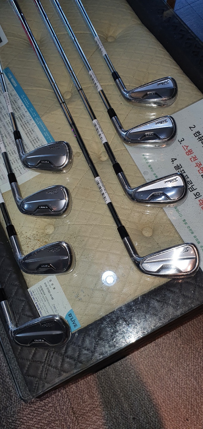 2022 타이틀리스트T200 8개아이언4~48도 모두스105S