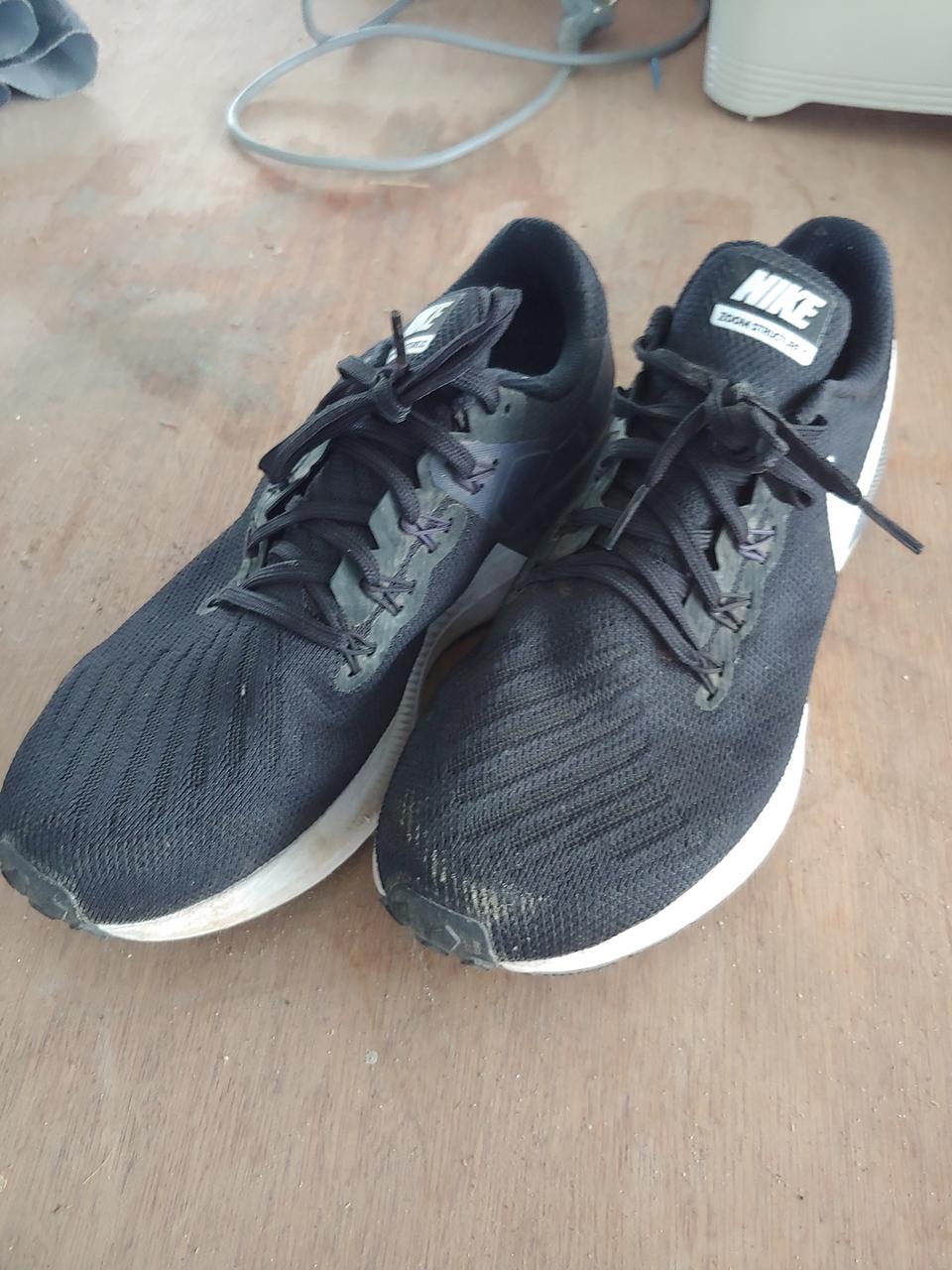 나이키운동화270