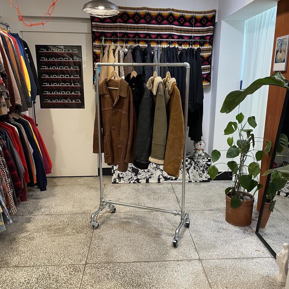 디피용 파이프 행거 쇼윈도