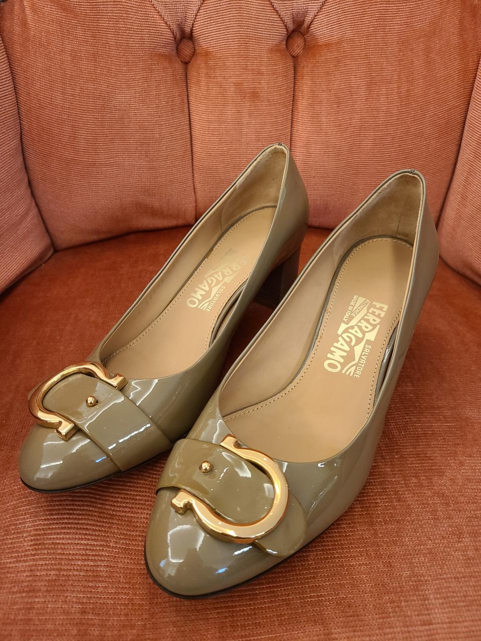 페라가모 올리브&골드 구두 (정품)