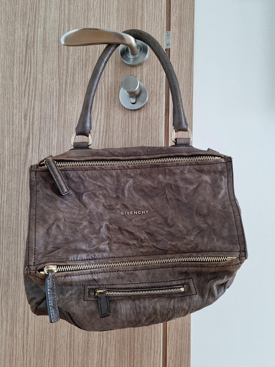 지방시 판도라 링클 그레이 미디움