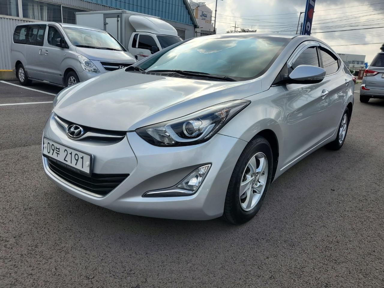 현대 더 뉴 아반떼 MD 1.6 GDi 스마트