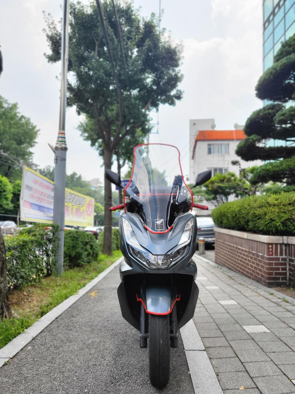 21년식 혼다 " pcx125 " ABS , 특 A급 옵션 차량 판매중