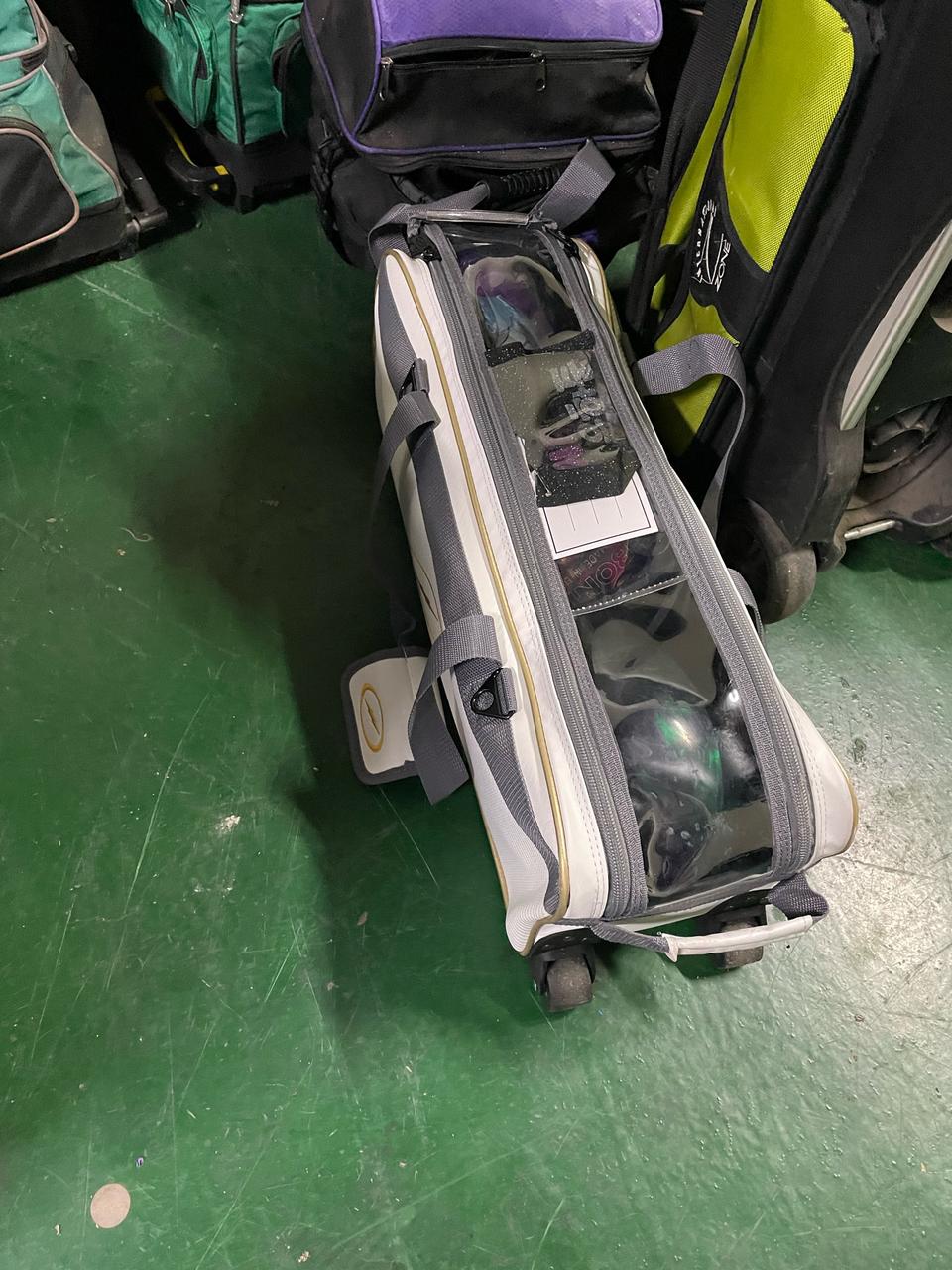 볼링가방 및 볼링공(15파운드)