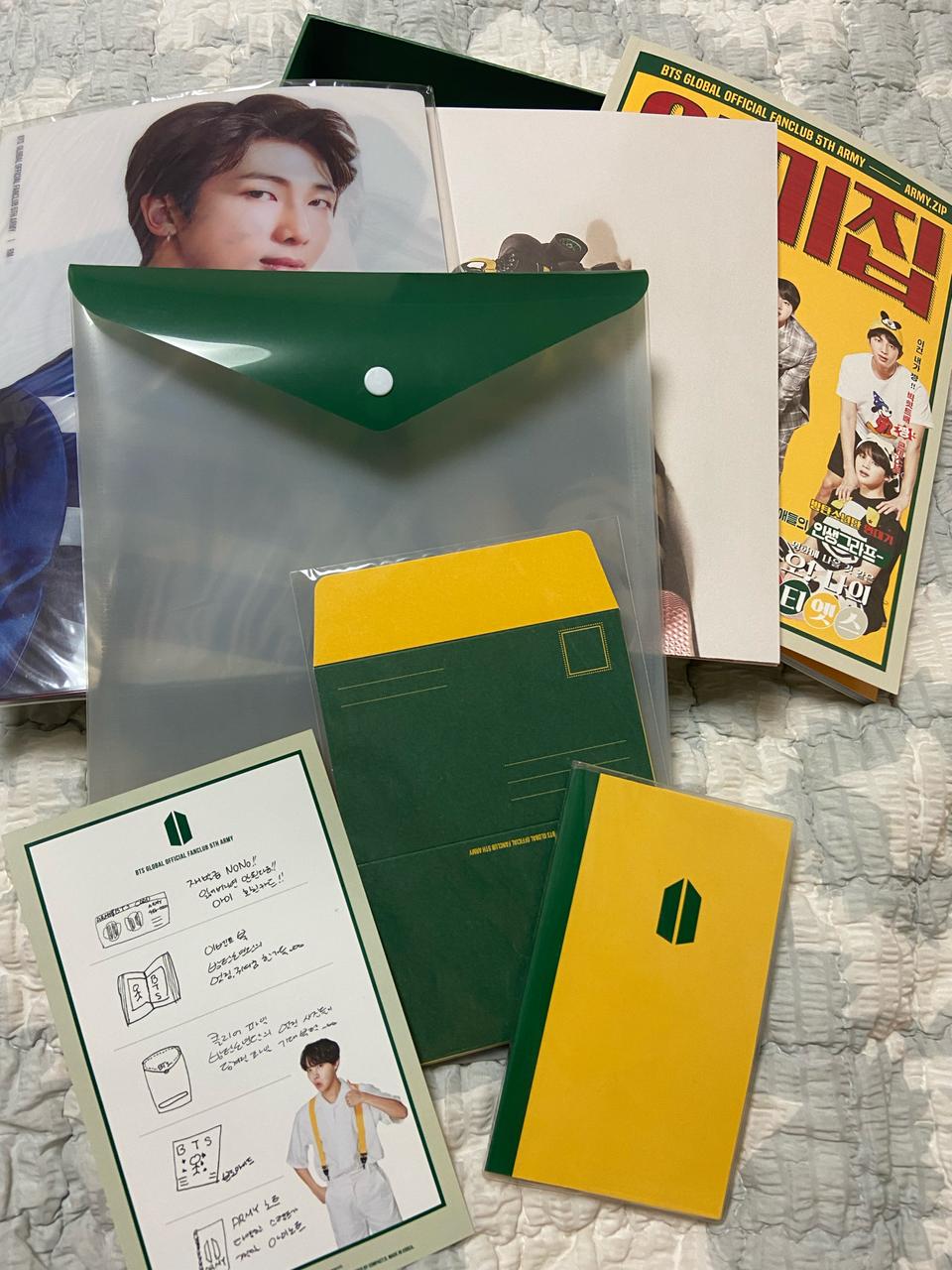 방탄소년단 굿즈