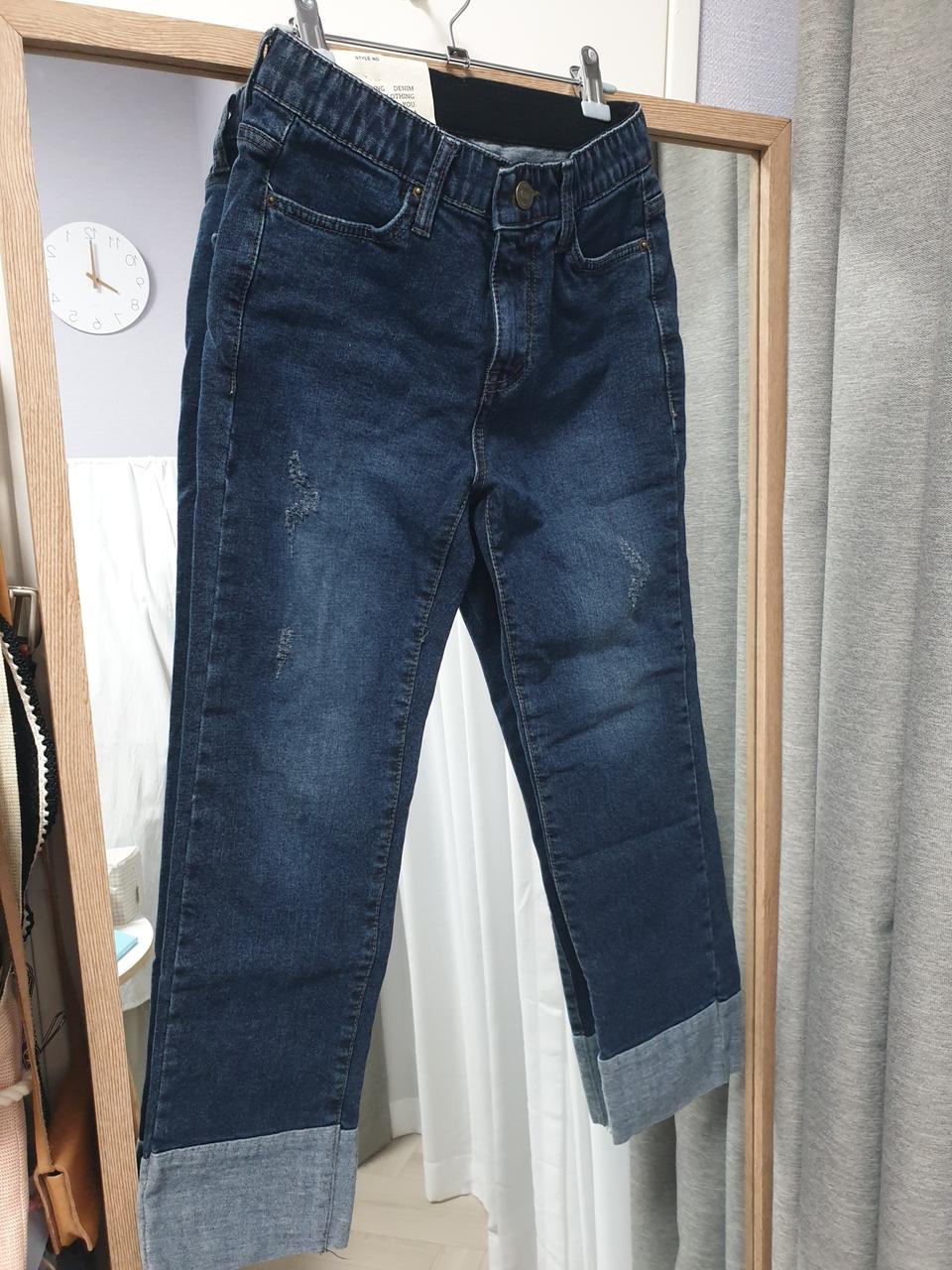 새제품. 고퀄 진청 반하이 롤업 청바지
