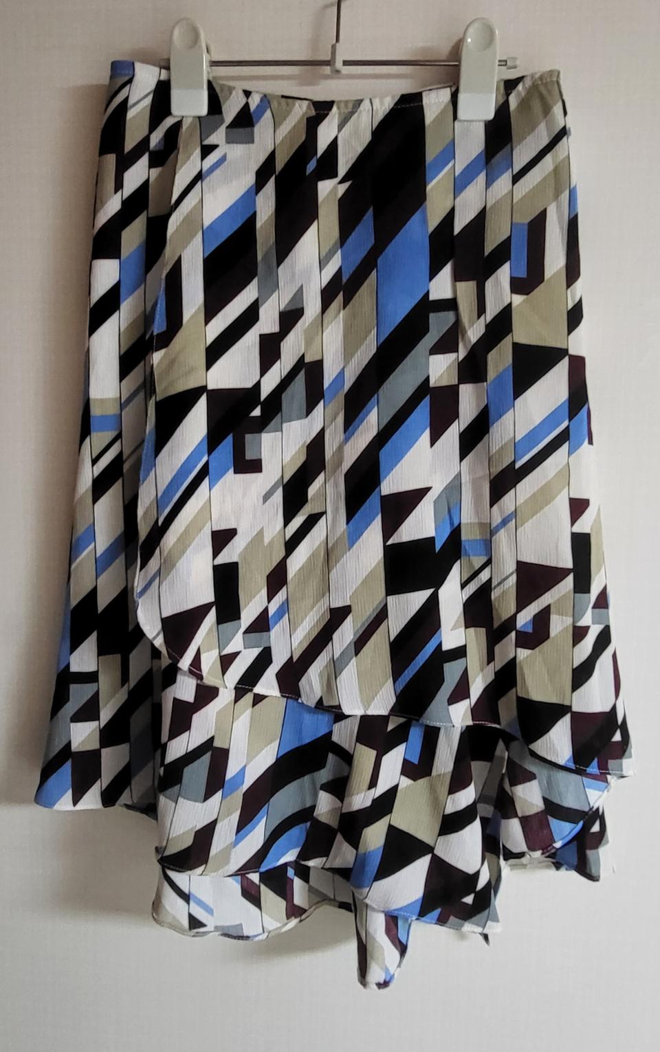 패턴 언발미디스커트