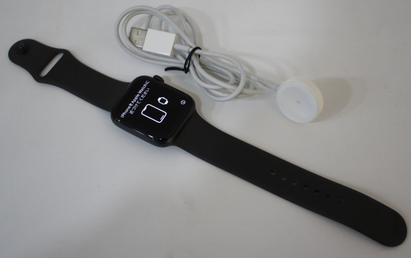 애플워치 SE 나이키 44mm Cellular 스페이스 그레이 알루미늄