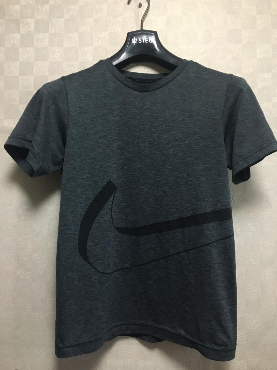 나이키라운드티 75