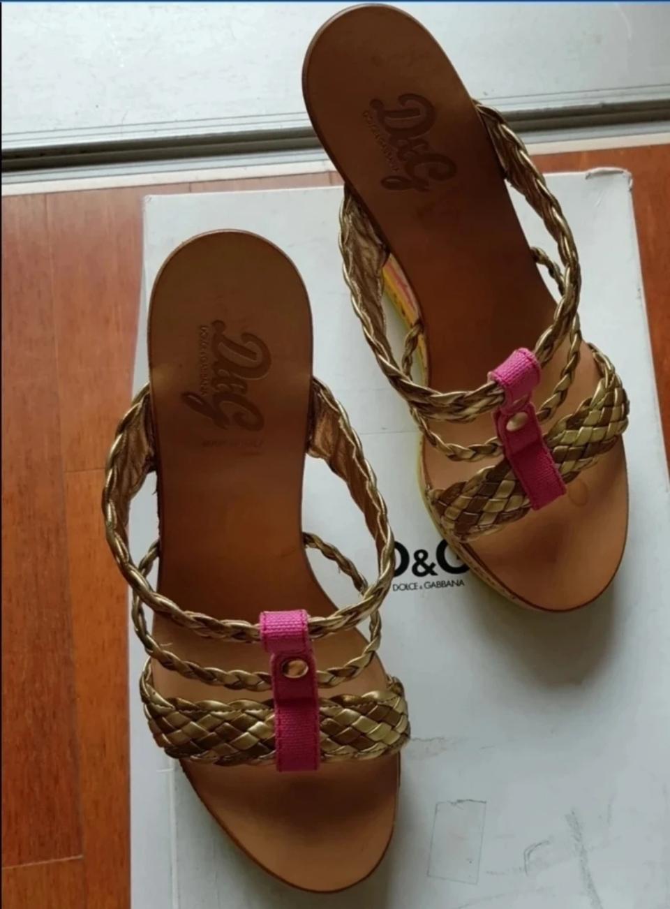 새상품 D&G 샌들 37  (230-235)