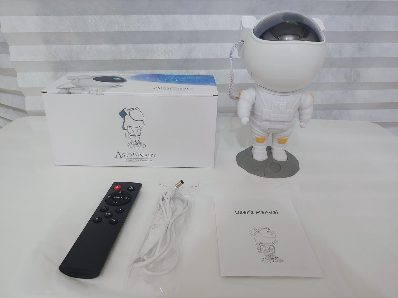 우주인 오로라 무드등 판매합니다.