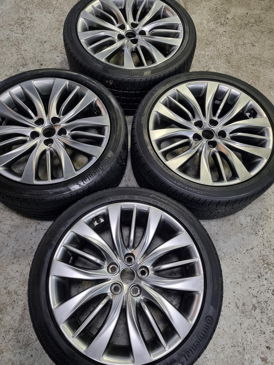 제너시스DH중고휠타이어.G80하이퍼실버셋.도장휠