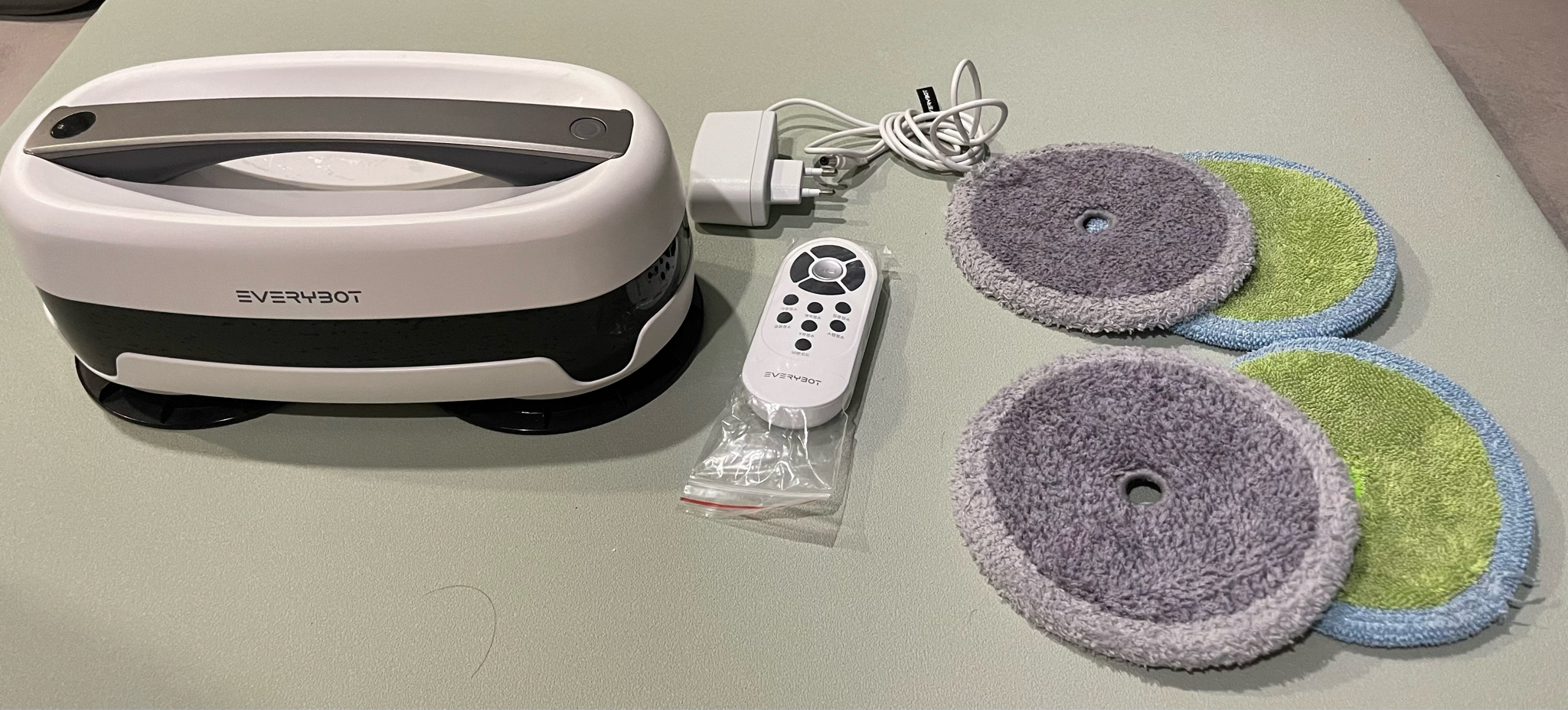 에브리봇 물걸레 로봇청소기 EDGE 자동청소기