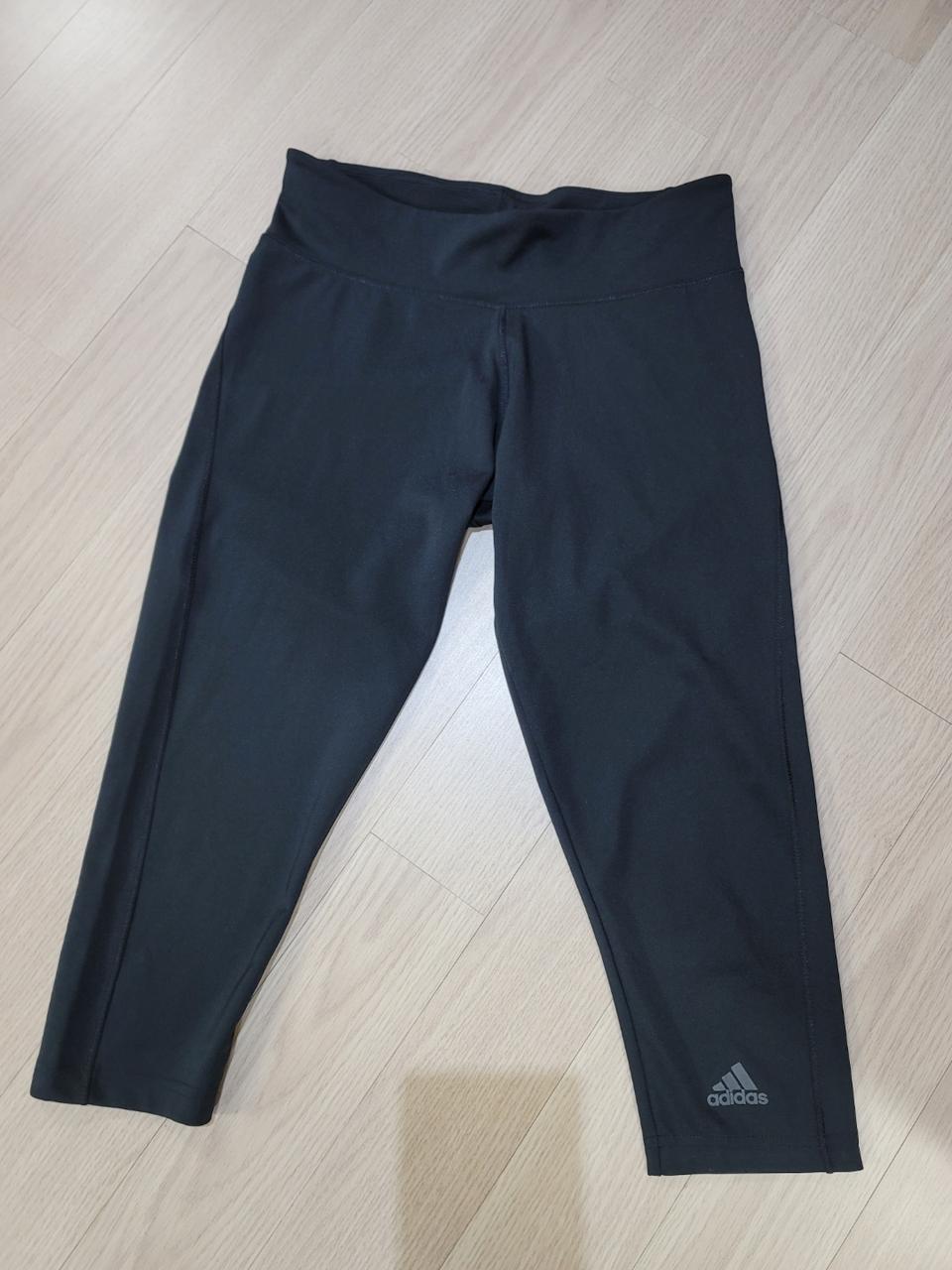 아디다스 레깅스 7부 90사이즈