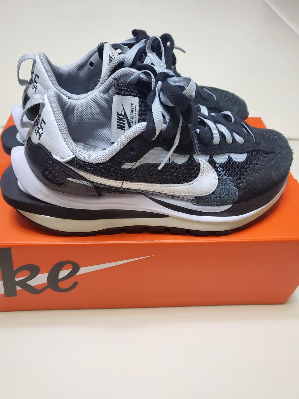 정품 나이키 사카이 흰검 230 풀박스