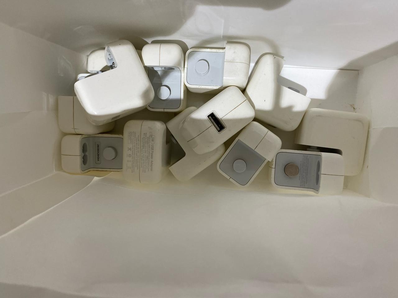 아이패드 충전기 휴대폰 충전기 덕헤드미포함 아이폰충전기