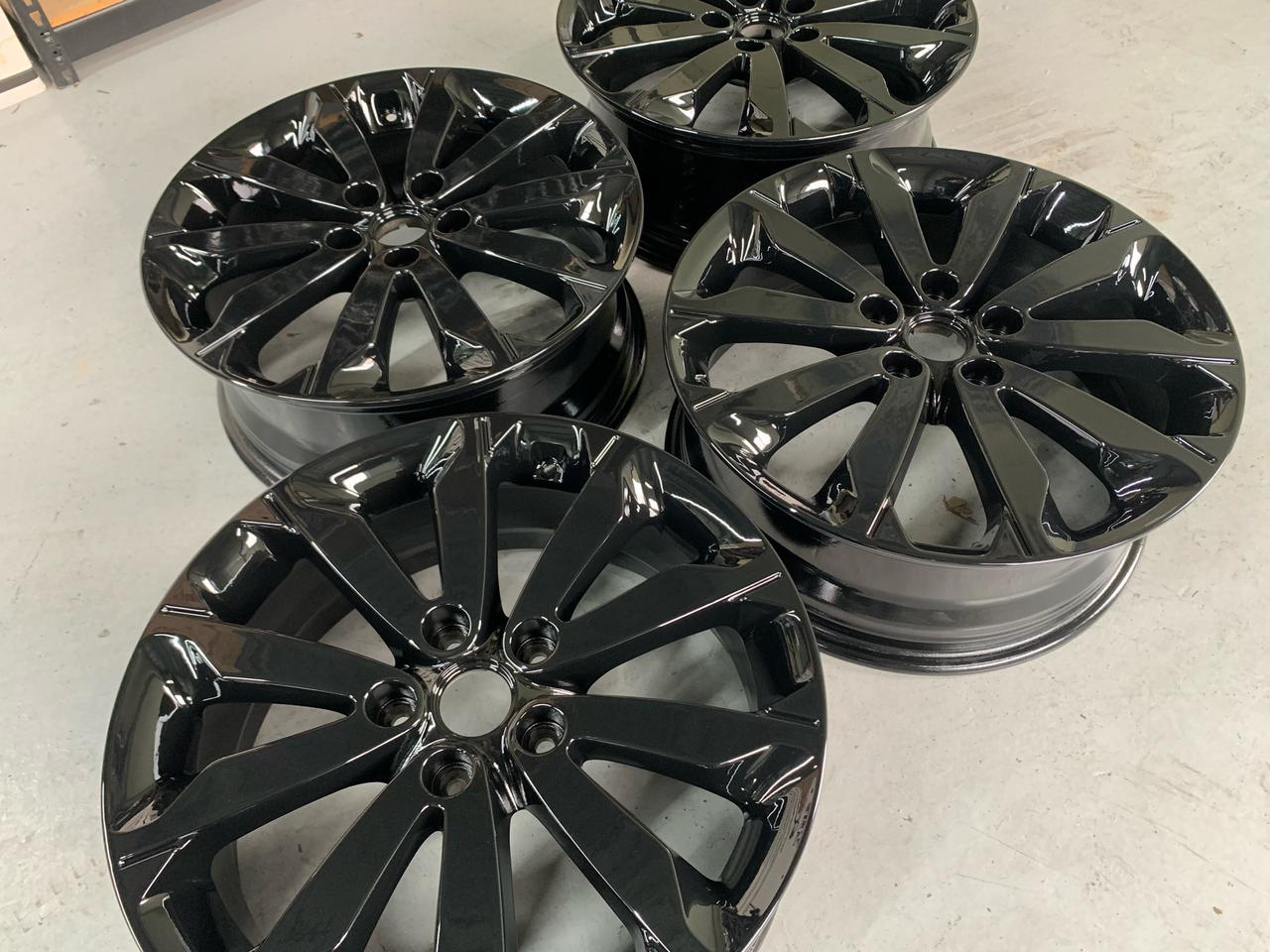 기아 스포티지 18인치 휠 블랙휠