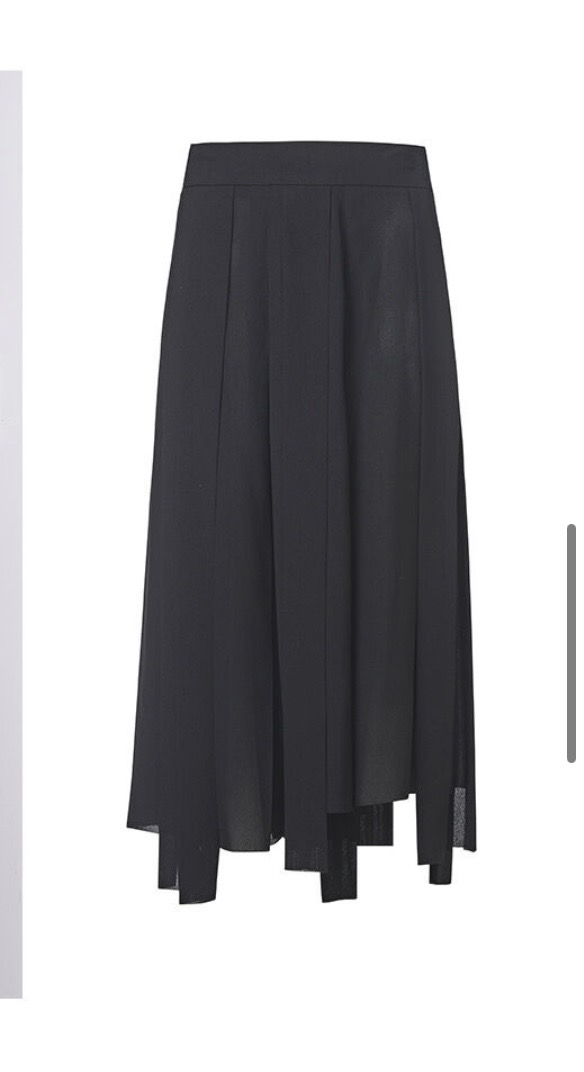 언톨드 레이블 언발란스 플리츠 롱 스커트