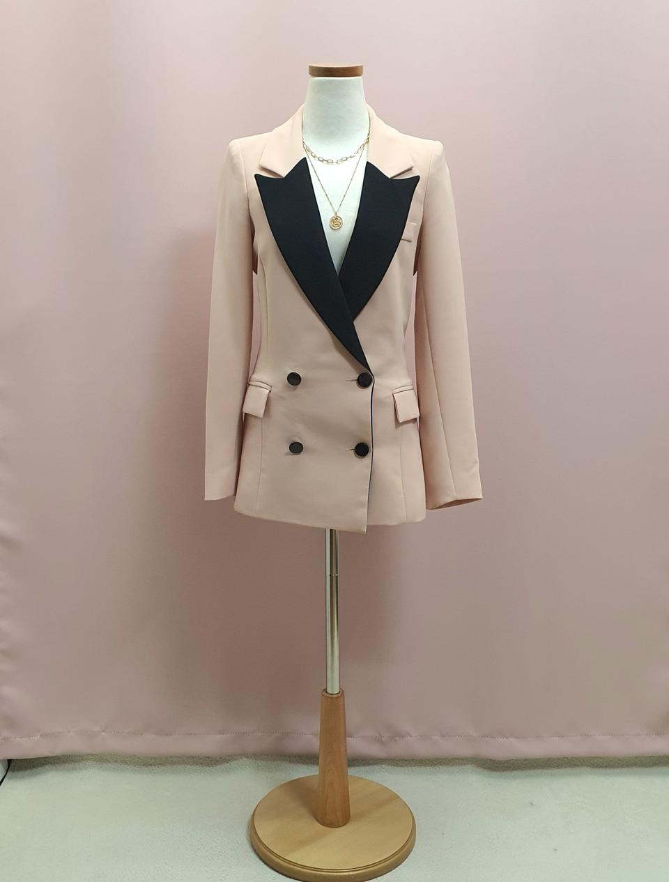 단정 베이지 배색 더블 자켓