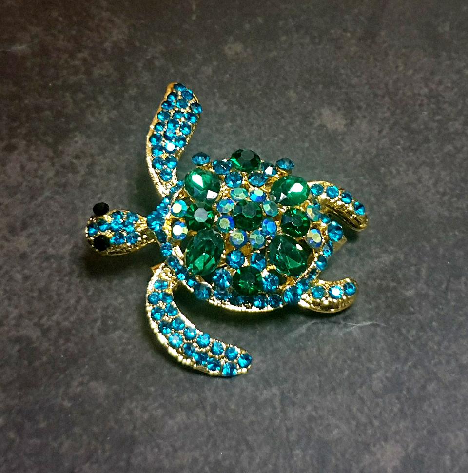 (당일발송)벨라 브로치 여자 소품 빈티지 엔틱