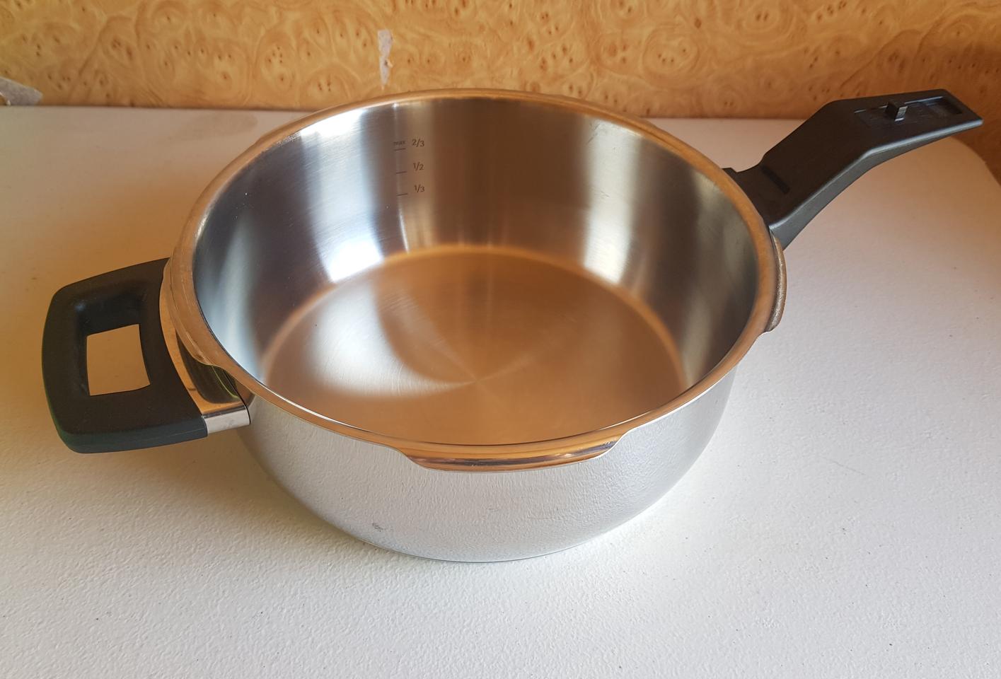 한번 사용 퍼팩트 프로 압력솥 3.0L 몸체만 판매