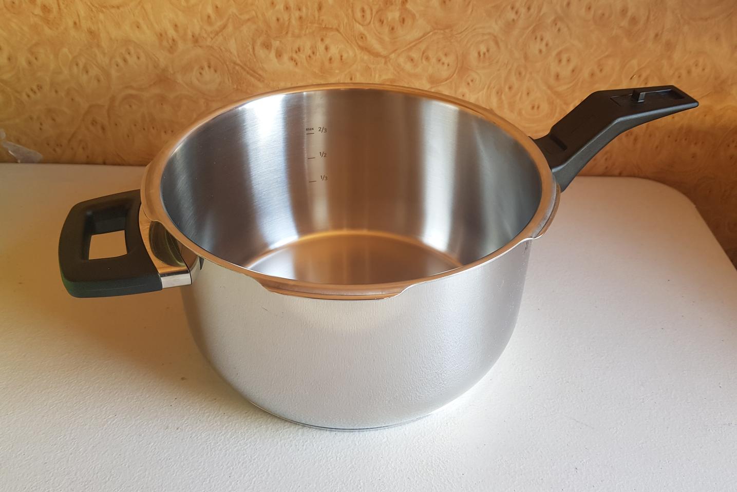  미사용 퍼팩트 프로 압력솥 4.5L 몸체만 판매