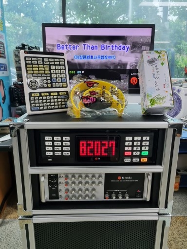 B60 이동식 노래방기계 세트 판매합니다.