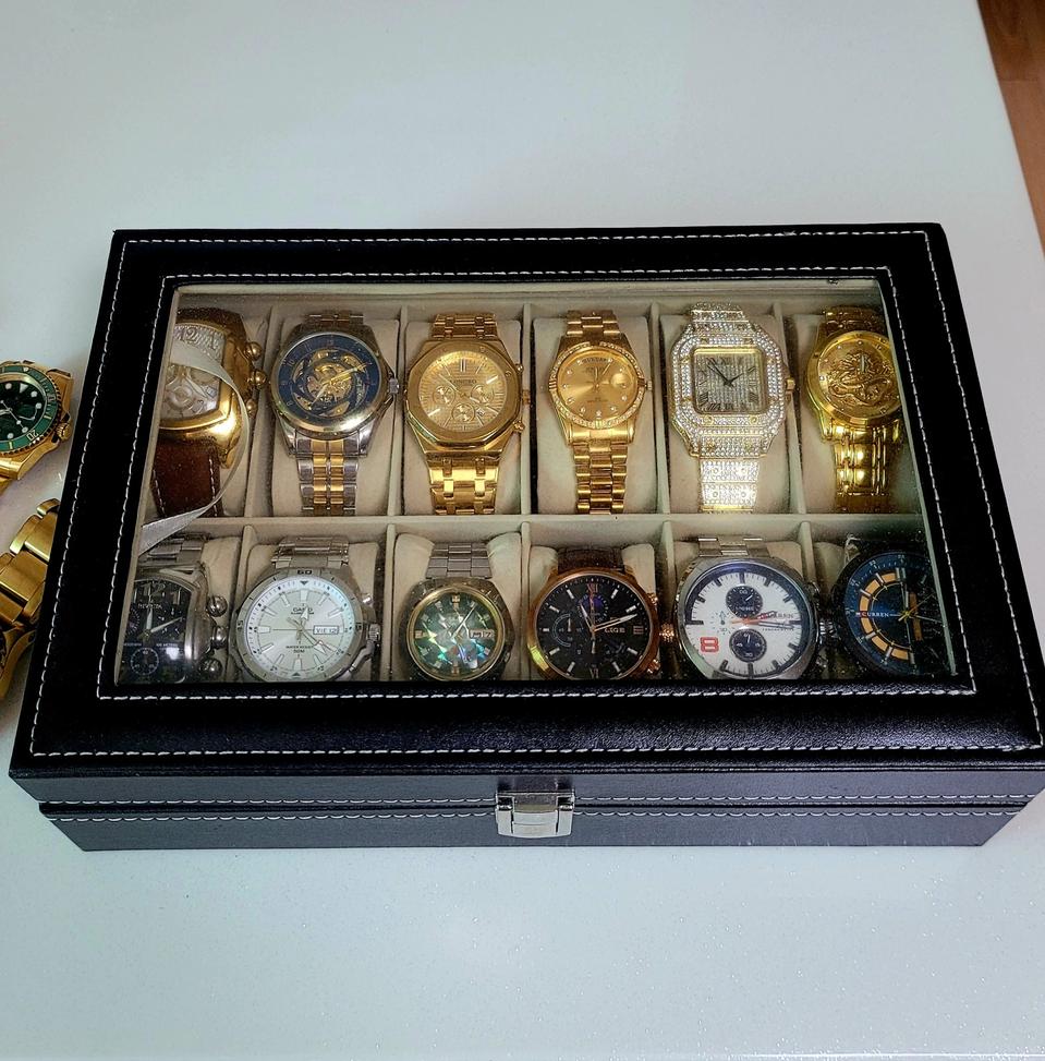 시계 12개 32만원 최저가격 판매합니다!