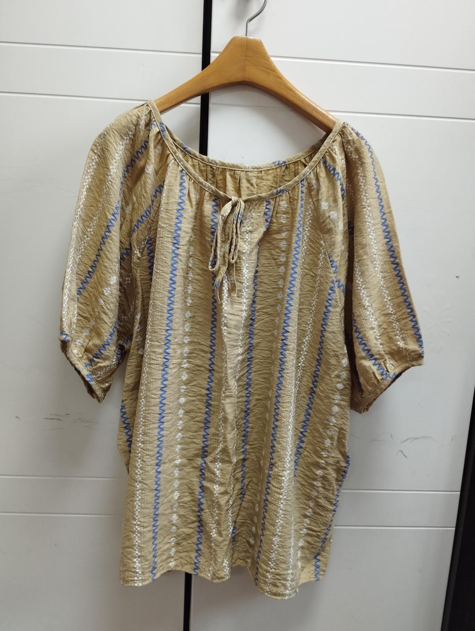 벨리걸 유니크 블라우스