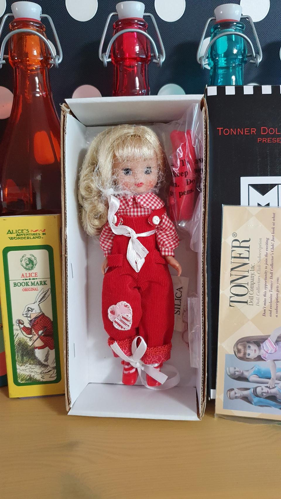 앤에스텔 8" Tonner Mary Engelbreit