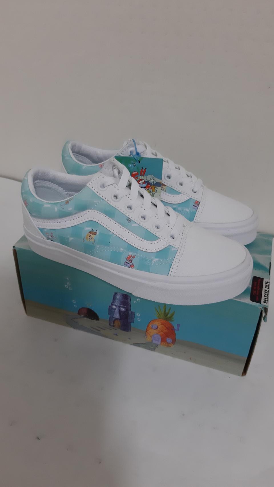 220,235 반스 X 스펀지밥 올드스쿨 새상품