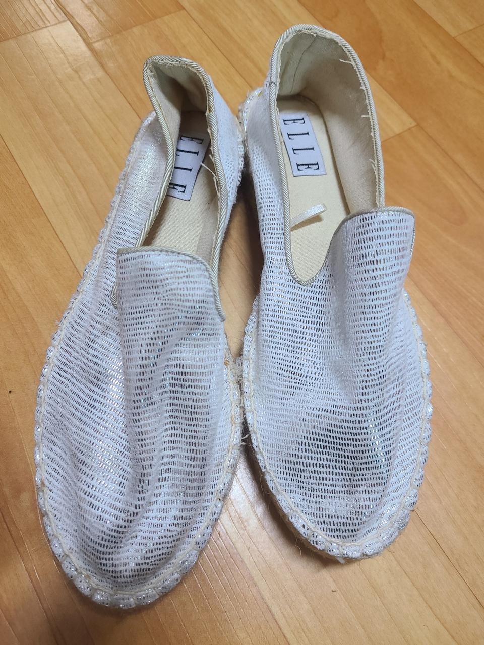 엘르여성단화 38사이즈(240~245)