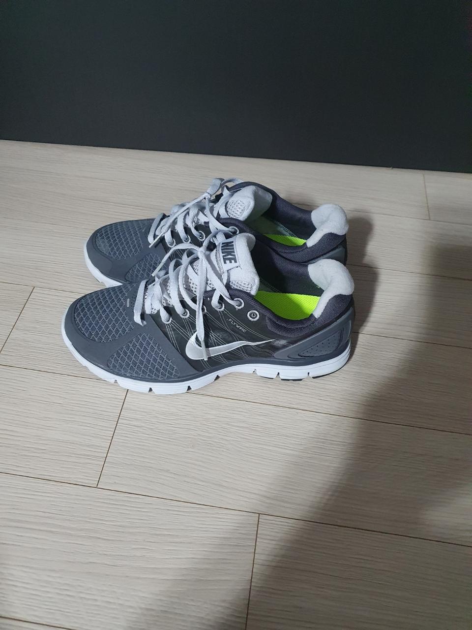 (새상품)나이키루나글라이드2