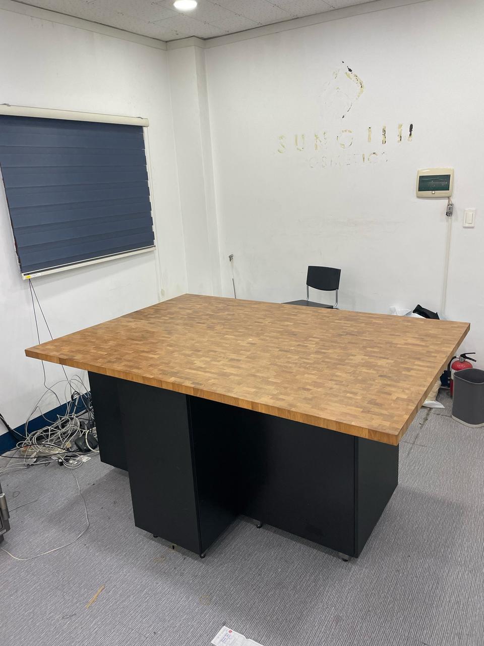 빠테이블/식탁/컴퓨터작업태이블 /다용도 수납테이블 (대형)