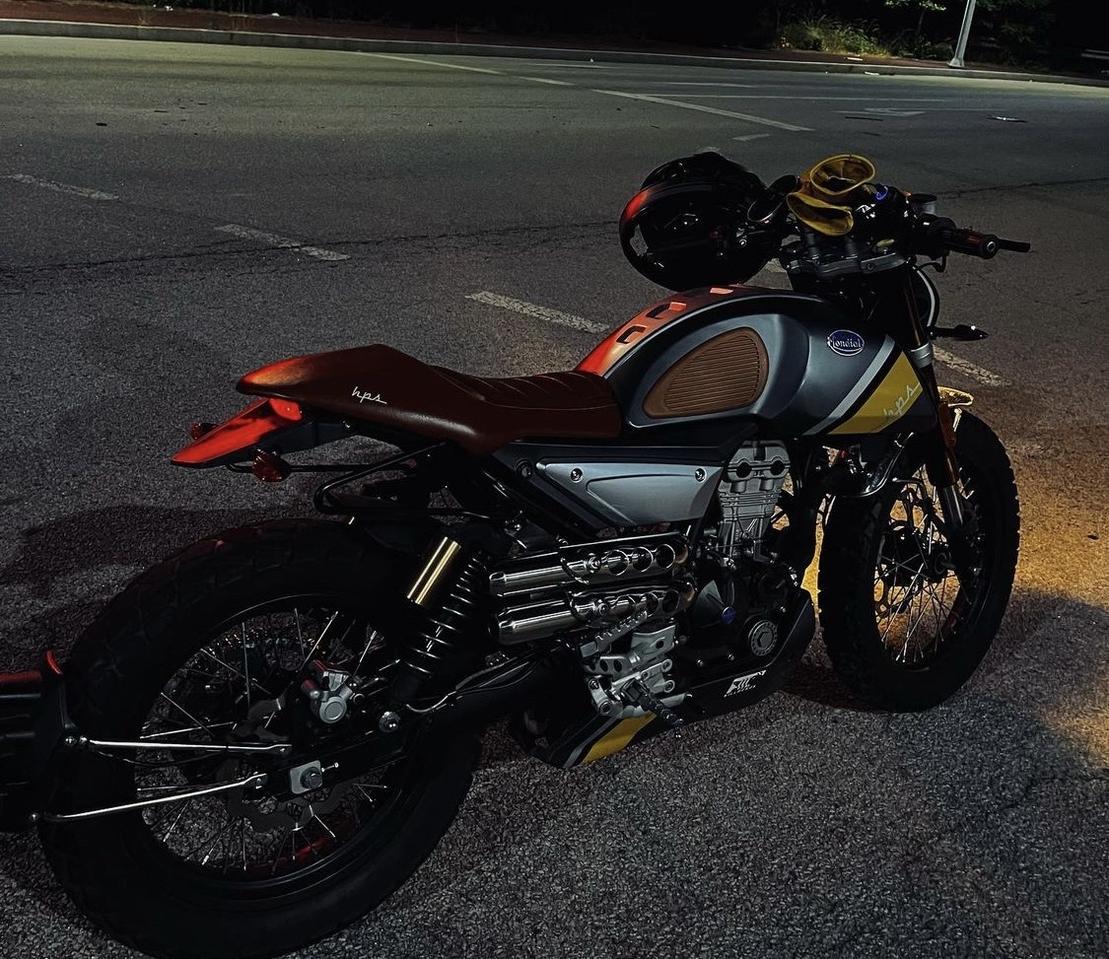 몬디알 힙스터 125