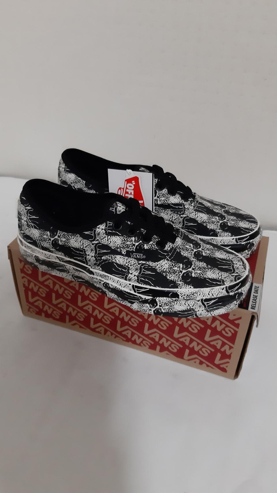 220,225 반스 X 오프닝세레모니 어센틱 새상품