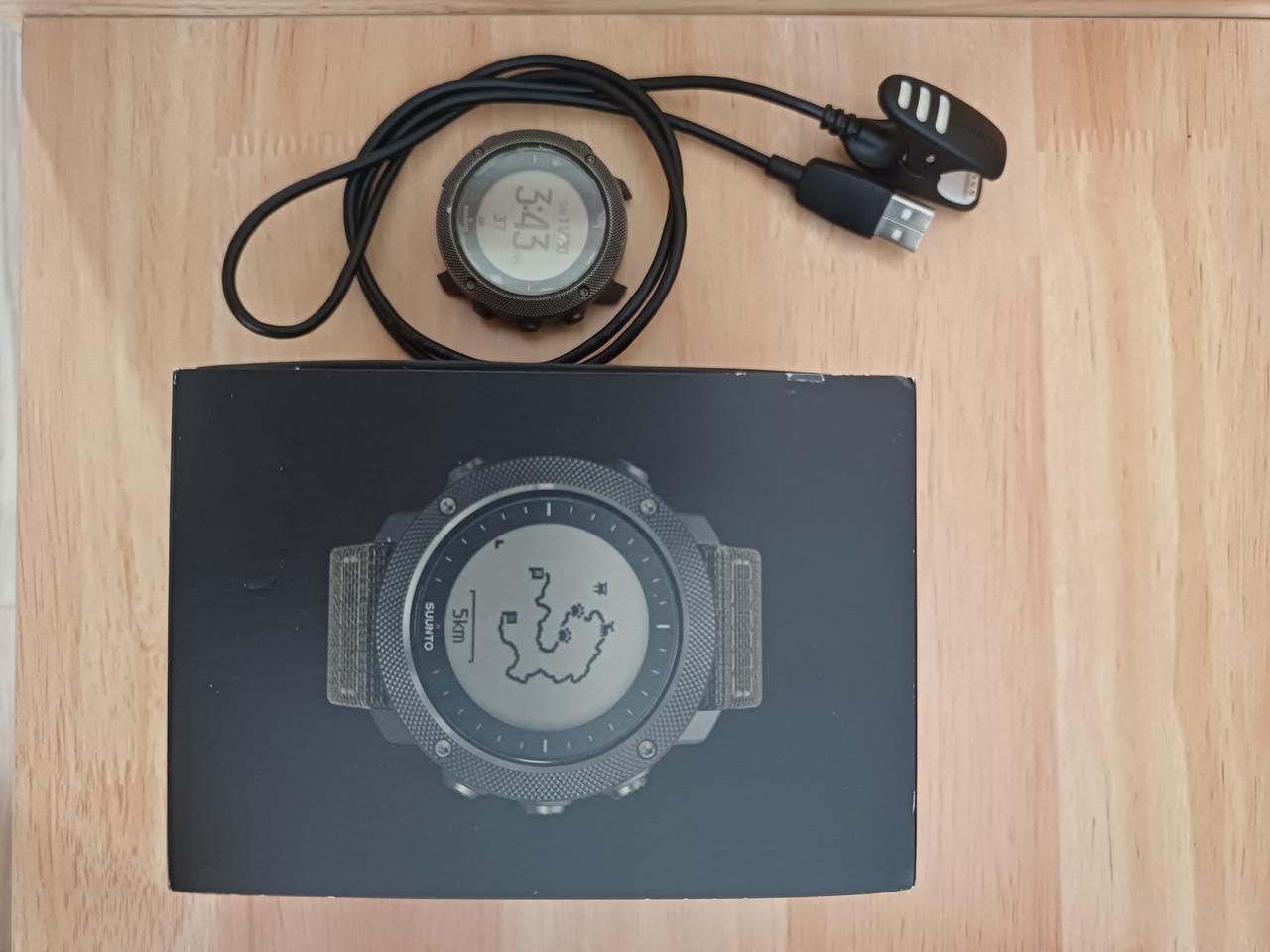 순토 트래버스 알파