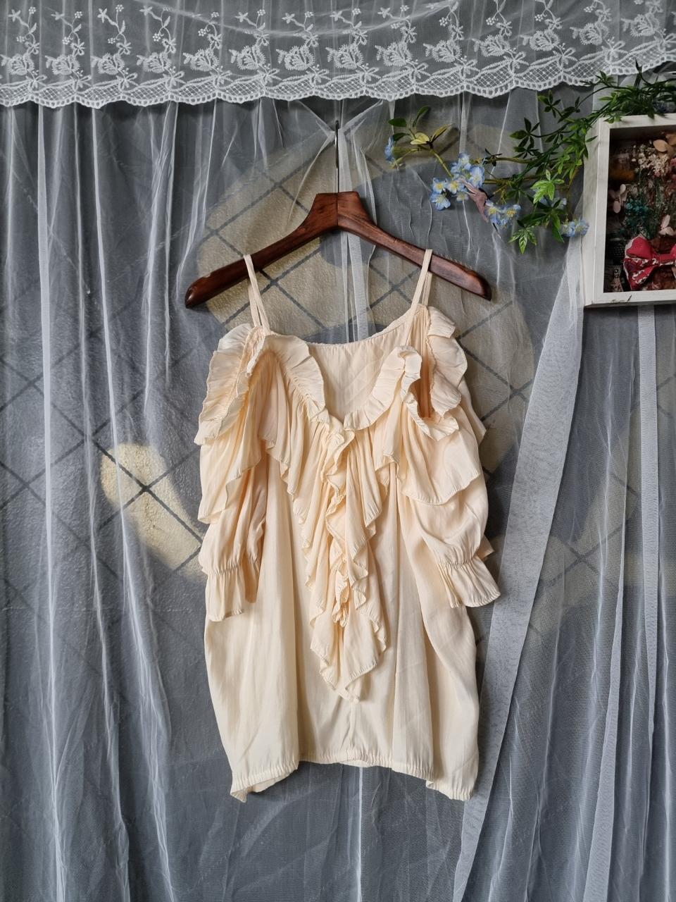 cotton market 끈나시 블라우스