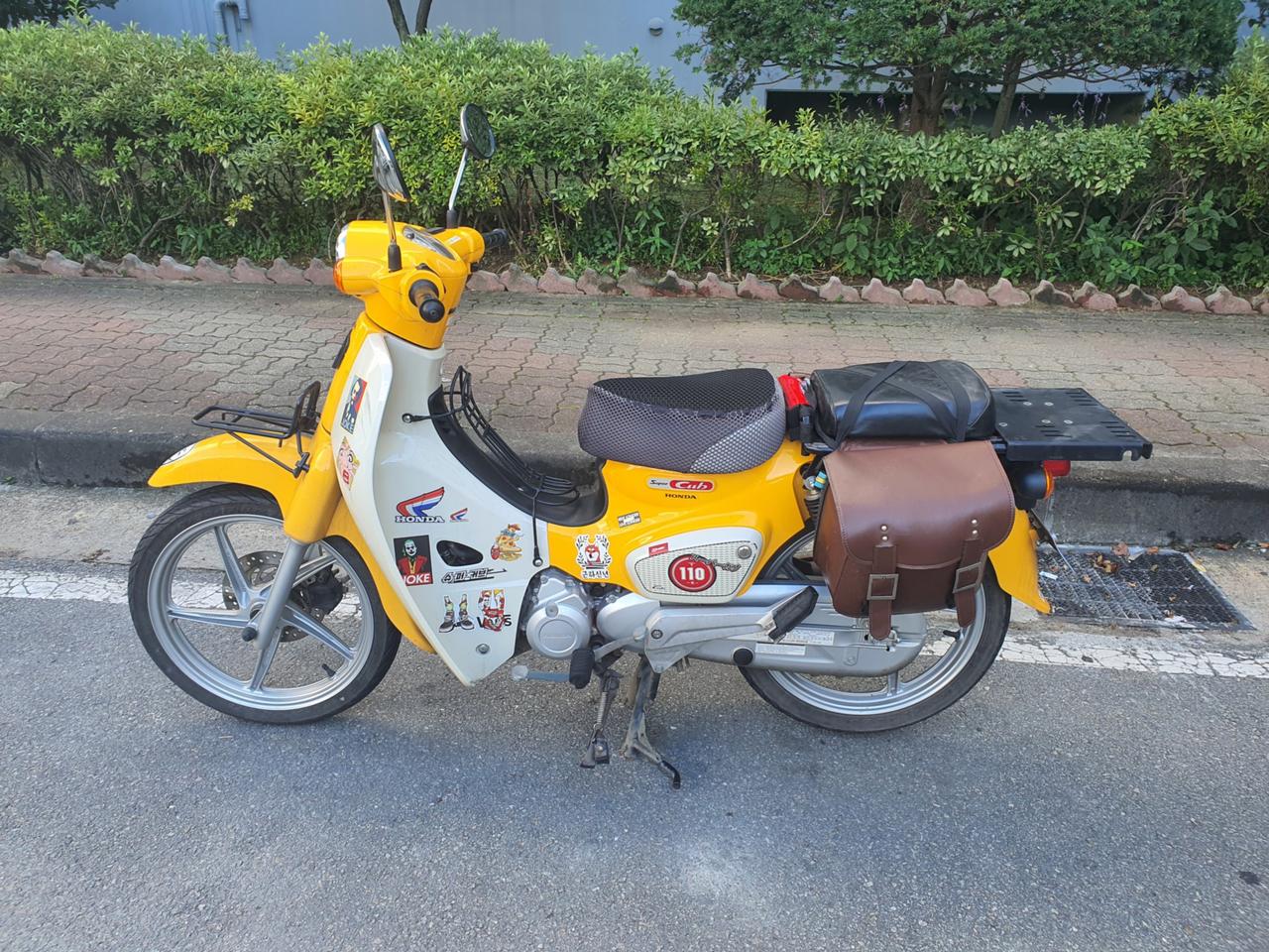 슈퍼커브 21년식