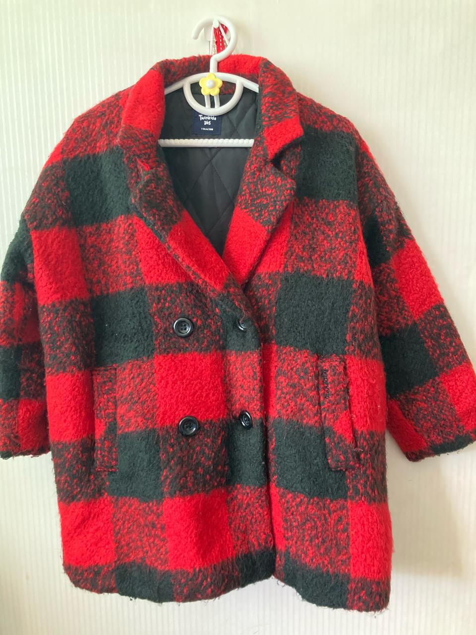 빨간 체크무늬 겨울코트