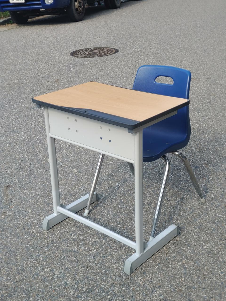 1-6) 저학년 학원책걸상세트