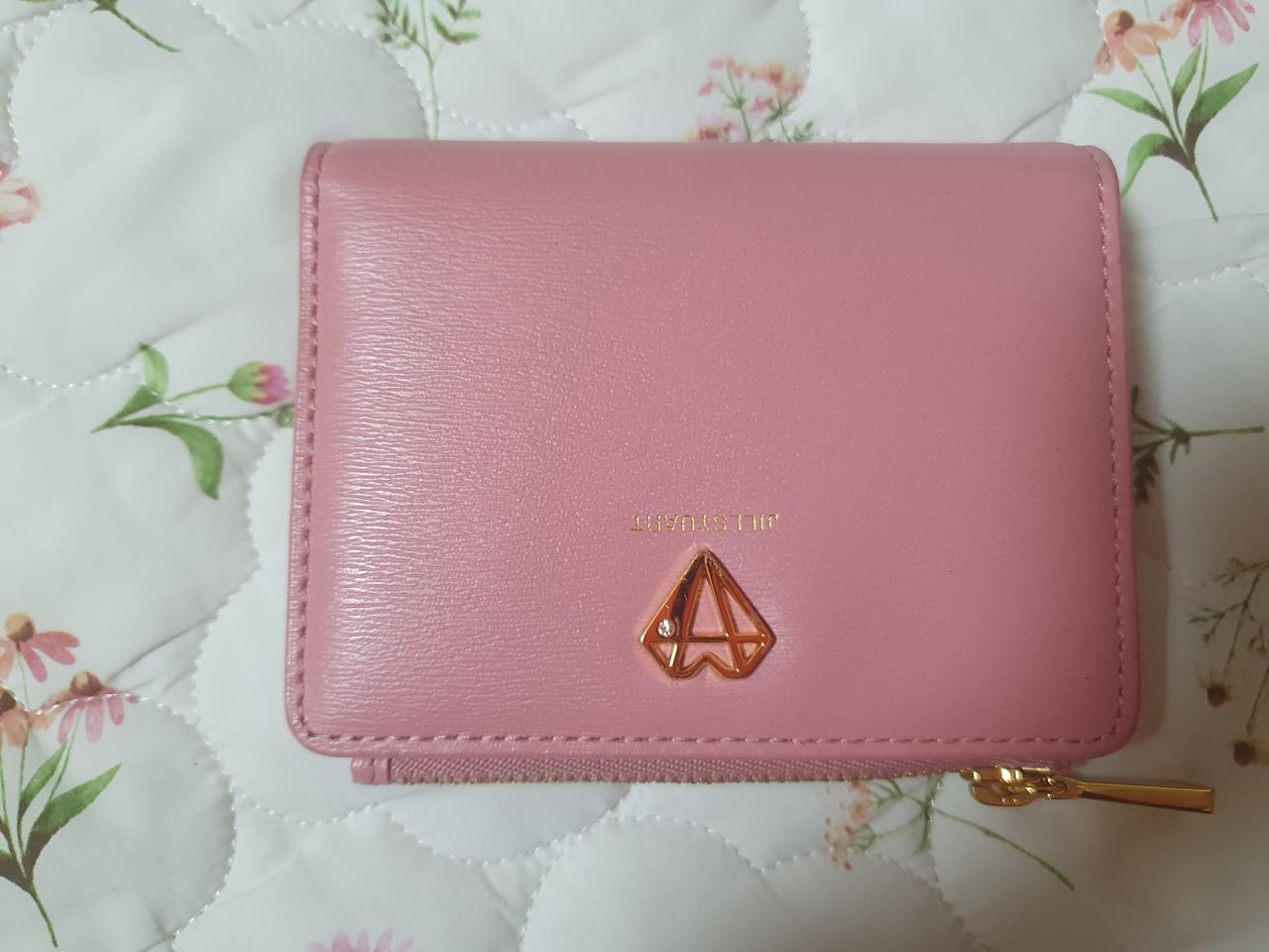 질스튜어트 반지갑