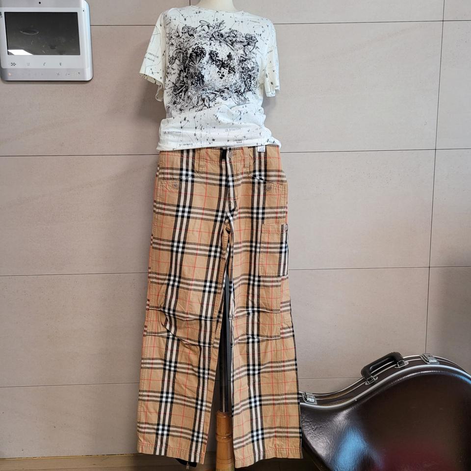 버버리 정품 매장판 통넓은 카고 바지 12세/여성44